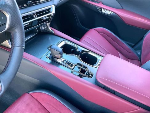 Used 2024 Lexus RX 500h F Sport w/ Convenience Package image 15