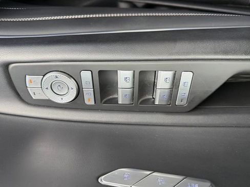 Used 2025 Genesis GV80 2.5T Standard AWD/4WD image 7