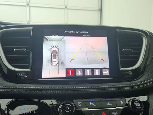 New 2026 Chrysler Pacifica Select image 25