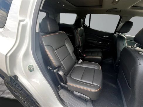 Used 2023 GMC Acadia AT4 w/ Technology Package AWD/4WD image 27