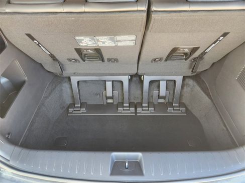 New 2026 Kia Carnival EX image 22