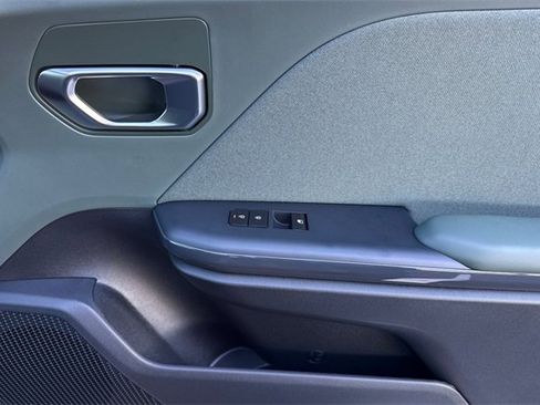 New 2025 Kia K4 EX image 19