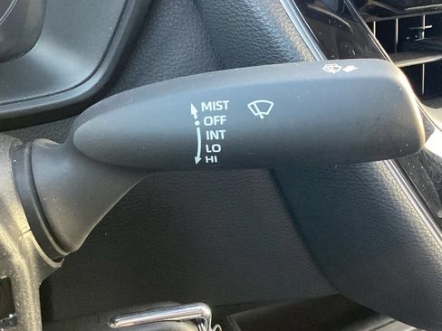 Used 2025 Toyota Corolla LE FWD image 20