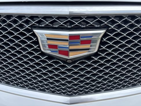 Used 2024 Cadillac XT6 Premium Luxury w/ Platinum Package image 15