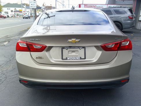 Used 2023 Chevrolet Malibu LT image 8