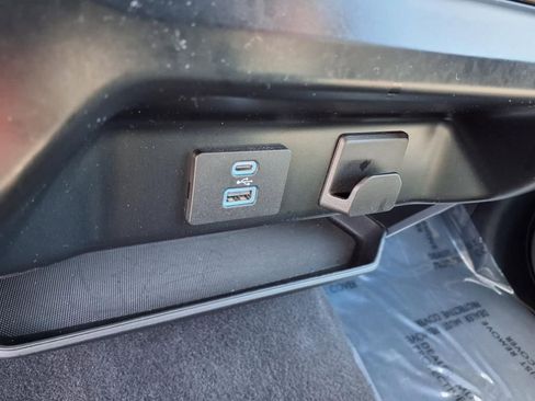 Used 2023 Ford F150 XLT image 24