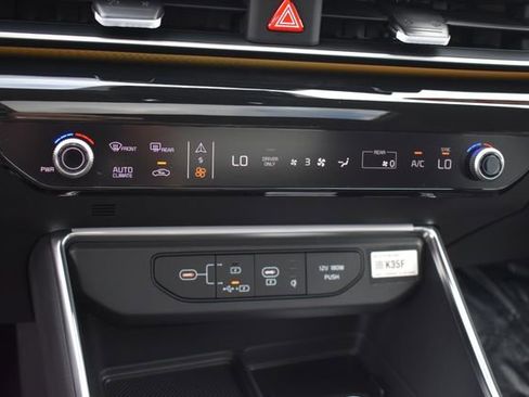 New 2026 Kia Carnival SX Prestige FWD image 36