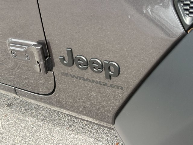Used 2026 Jeep Wrangler Unlimited Sport AWD/4WD image 12