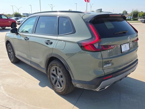 Used 2026 Honda CR-V TrailSport image 3
