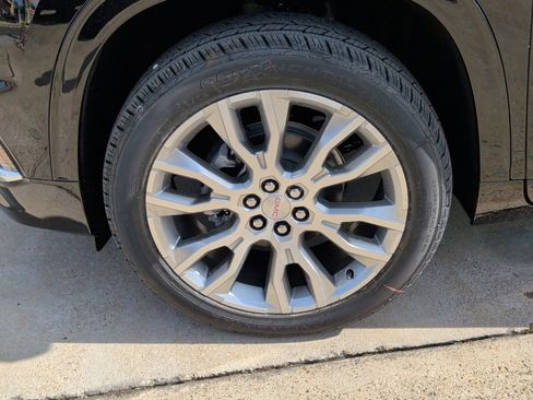 New 2026 GMC Acadia Denali w/ Super Cruise Package image 50