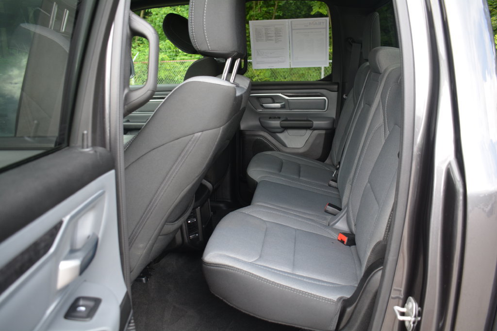 Used 2022 RAM 1500 Big Horn AWD/4WD image 20