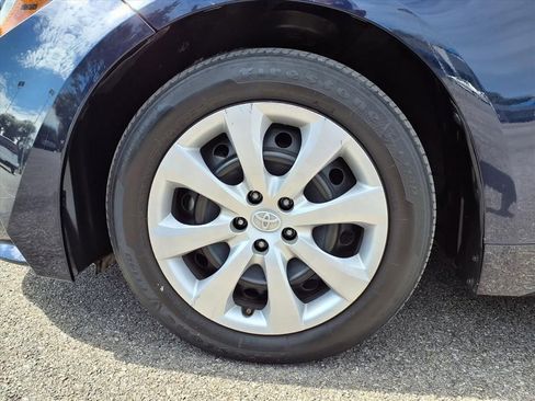 Used 2023 Toyota Corolla LE image 10