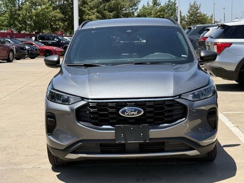 Used 2025 Ford Escape ST-Line FWD image 6