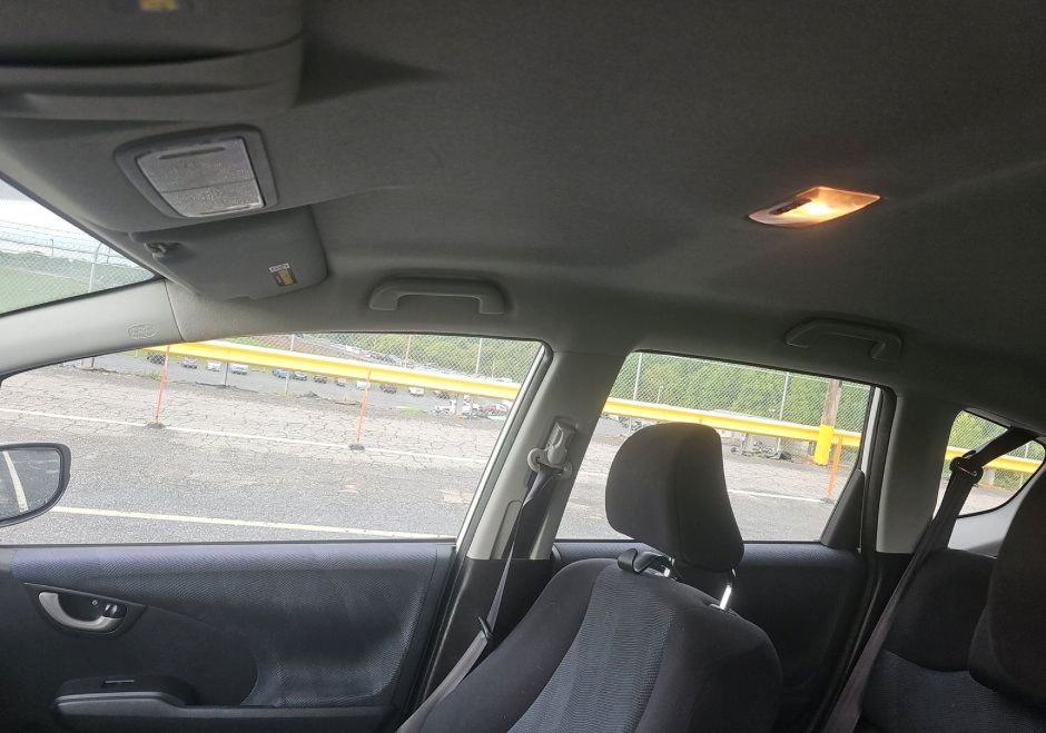Used 2011 Honda Fit Sport image 5