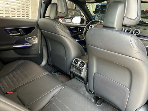Used 2025 Mercedes-Benz C 300 4MATIC Sedan image 43