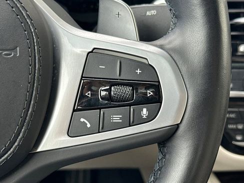 Used 2023 BMW 530e xDrive w/ Executive Package image 28