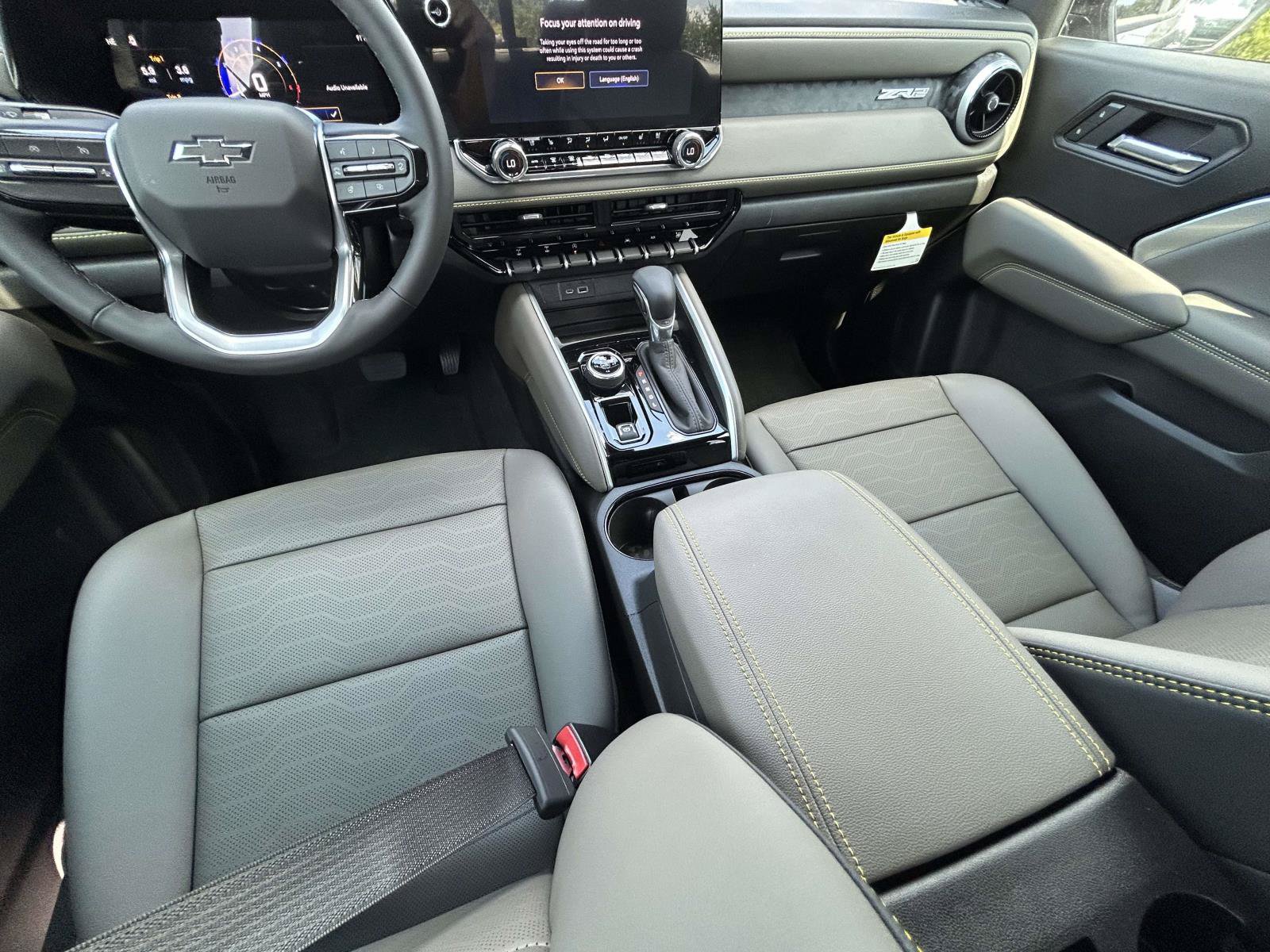 New 2026 Chevrolet Colorado ZR2 w/ Technology Package AWD/4WD image 17