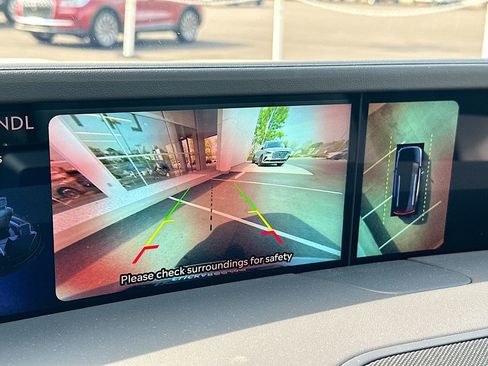 New 2026 Lincoln Nautilus Reserve AWD/4WD image 23