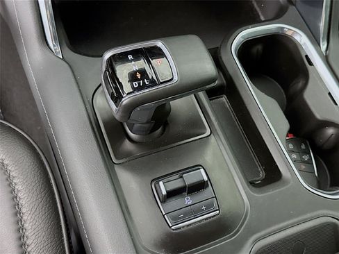Certified 2024 GMC Sierra 1500 Denali w/ Technology Package RWD image 19