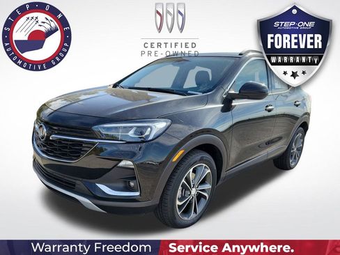 Certified 2022 Buick Encore GX Essence image 1