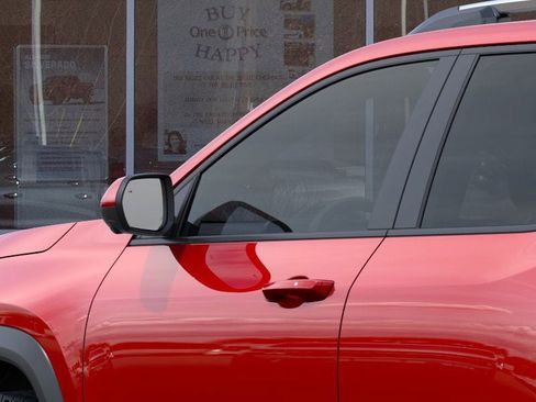 New 2026 Chevrolet Equinox LT w/ Convenience Package II image 12