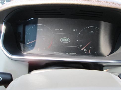 Used 2016 Land Rover Range Rover Long Wheelbase Supercharged AWD/4WD image 4
