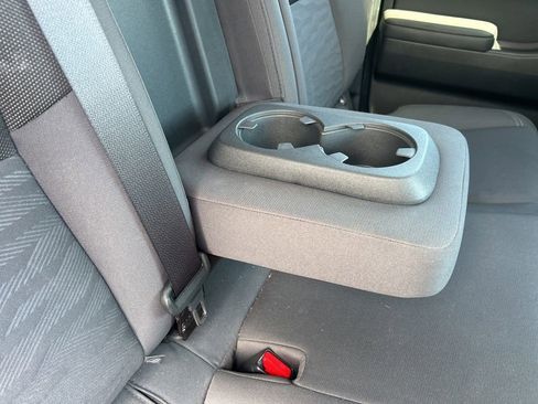 Certified 2023 Nissan Frontier SV w/ SV Convenience Package RWD image 50