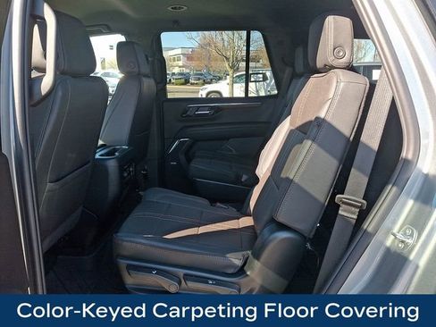 Used 2025 Chevrolet Tahoe High Country AWD/4WD image 23