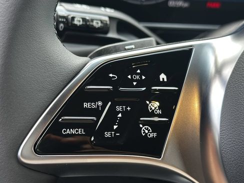 Certified 2026 Mercedes-Benz GLC 300 image 28
