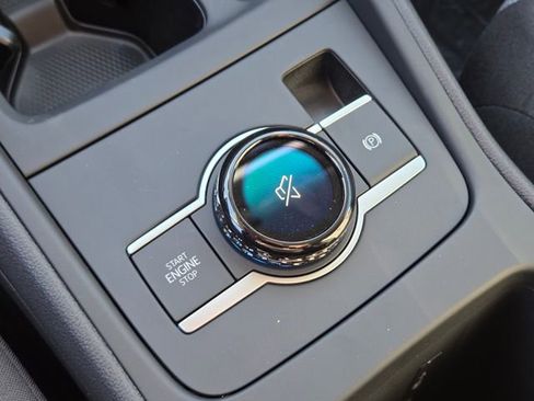 New 2026 Volkswagen Tiguan S image 14