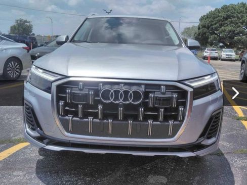 Used 2025 Audi Q7 3.0T Premium Plus AWD/4WD image 9