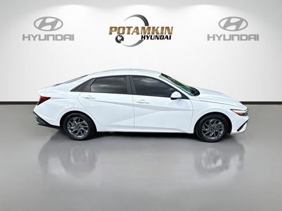 Used 2024 Hyundai Elantra SEL