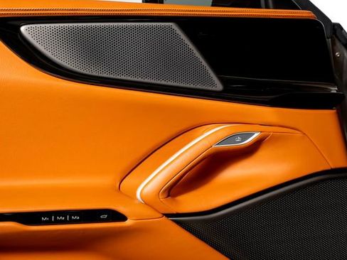 Certified 2025 Ferrari Purosangue AWD/4WD image 59