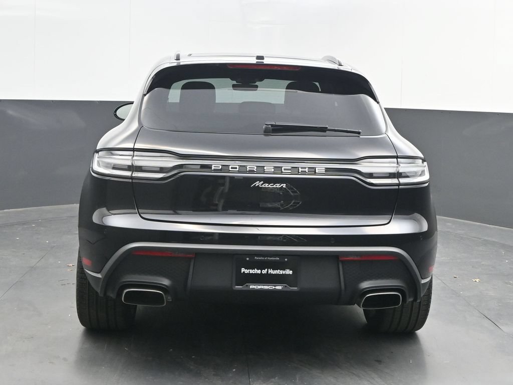 Certified 2026 Porsche Macan AWD/4WD image 6
