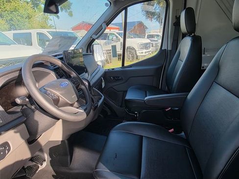 New 2026 Ford Transit 250 148 Medium Roof image 9
