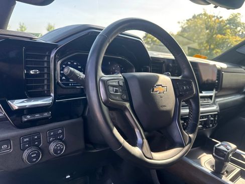 Used 2024 Chevrolet Silverado 1500 High Country w/ Technology Package AWD/4WD image 19