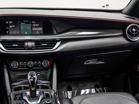 Used 2023 Alfa Romeo Stelvio Estrema AWD/4WD image 18