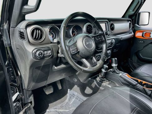 Used 2020 Jeep Gladiator Sport w/ Quick Order Package 24S AWD/4WD image 9