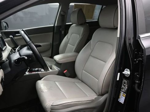 Used 2019 Kia Sportage EX FWD image 10