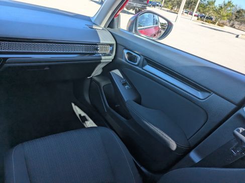 Used 2022 Honda Civic LX image 18