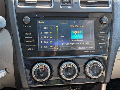 Used 2017 Subaru Forester 2.5i Premium w/ All-Weather Package image 14