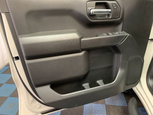 New 2026 Chevrolet Silverado 1500 Custom Trail Boss AWD/4WD image 9