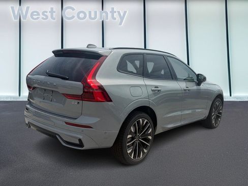 New 2026 Volvo XC60 B5 Ultra w/ Protection Package Premier AWD/4WD image 3