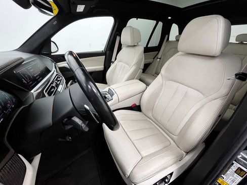 Used 2022 BMW X5 M50i w/ Executive Package AWD/4WD image 22