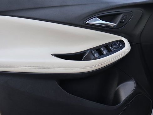 Certified 2023 Buick Encore GX Select w/ Safety Package II image 9