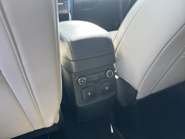 Used 2019 Ford Explorer Limited w/ Limited Luxury Package AWD/4WD image 31