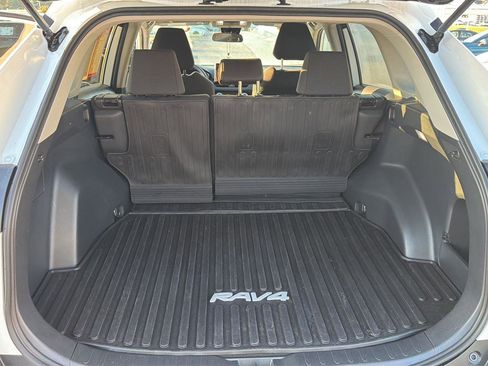 Certified 2024 Toyota RAV4 LE FWD image 31