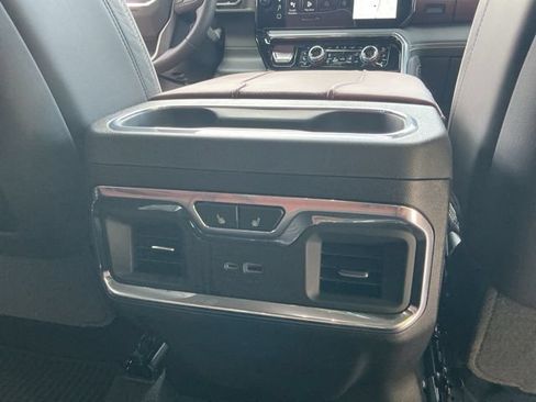 Used 2026 GMC Sierra 1500 Denali Ultimate AWD/4WD image 25