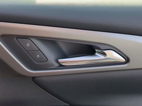 New 2026 Chevrolet Traverse LT w/ Driver Confidence Package image 42