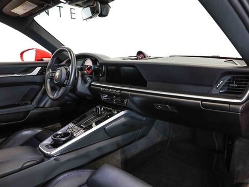 Used 2020 Porsche 911 GT3 RS image 31